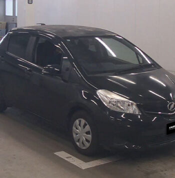 Toyota Vitz 2011