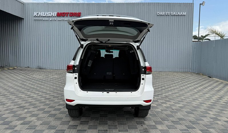 Toyota Fortuner 2023 full