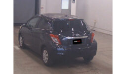 
Toyota Vitz 2011 full									