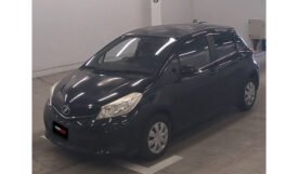 Toyota Vitz 2011
