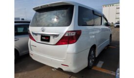 Toyota Alphard 2010