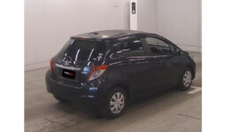 
Toyota Vitz 2011 full									