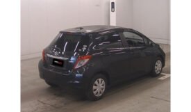 Toyota Vitz 2011