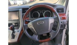 Toyota Alphard 2010 full