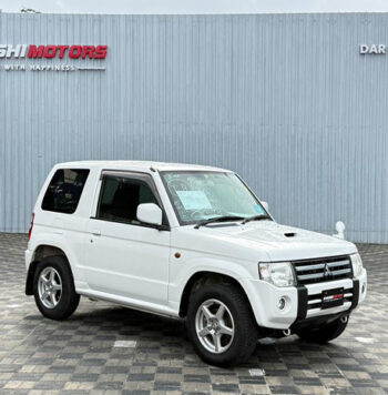 Mitsubishi Pajero Mini 2012