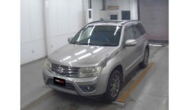 Suzuki Escudo 2015