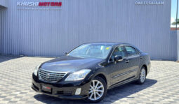 Toyota Crown Royal Saloon 2008 full
