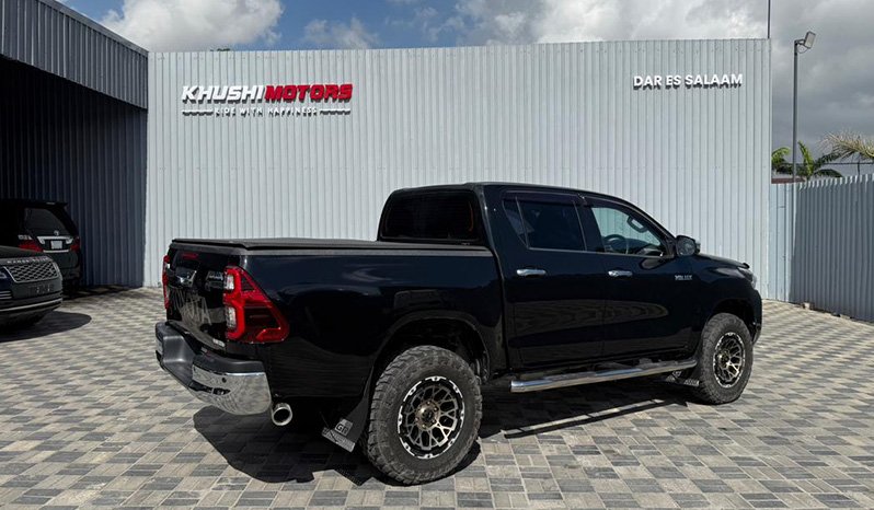 Toyota Hilux 2021 full