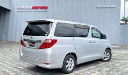Toyota Alphard 2011 full