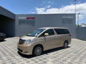 Toyota Alphard 2010