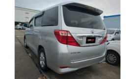 Toyota Alphard 2011