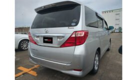 Toyota Alphard 2011