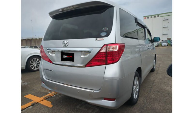Toyota Alphard 2011 full