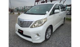 Toyota Alphard 2010