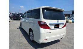 Toyota Alphard 2009