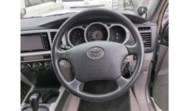 Toyota Hilux Surf 2004