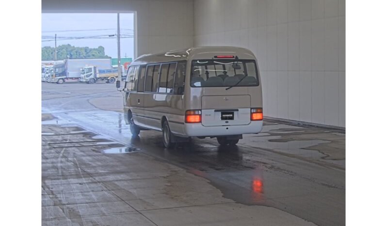 
Toyota Coaster 2000 full									