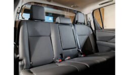 
Toyota Hilux 4TREX 2.8 Overland 2025 full									