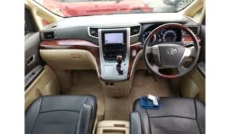 Toyota Alphard 2008