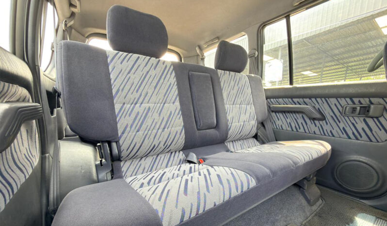 
Toyota Land Cruiser Prado 1997 full									