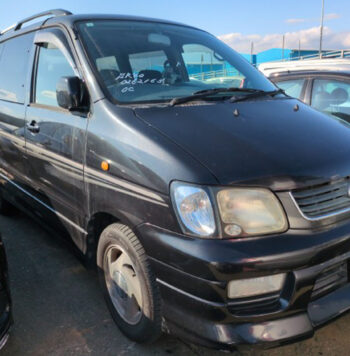 Toyota Noah 2001