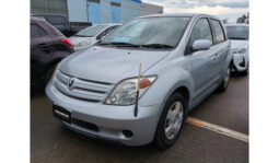 Toyota IST 2004