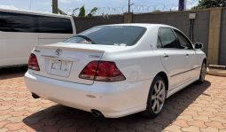 
										Toyota Crown 2007 full									