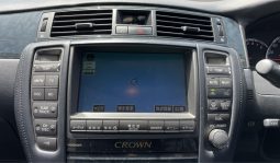 
										Toyota Crown 2007 full									