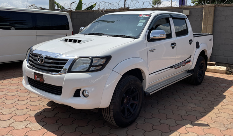 Toyota Hilux Double Cab 2013