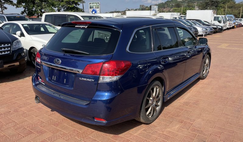 
								Subaru Outback 2009 full									