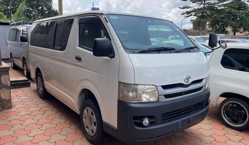 
								Toyota Hiace 2008 full									