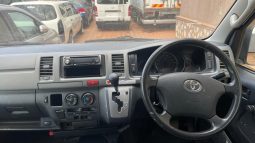 
										Toyota Hiace 2008 full									