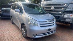 
										Toyota Noah 2008 full									