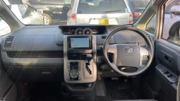 
										Toyota Noah 2008 full									