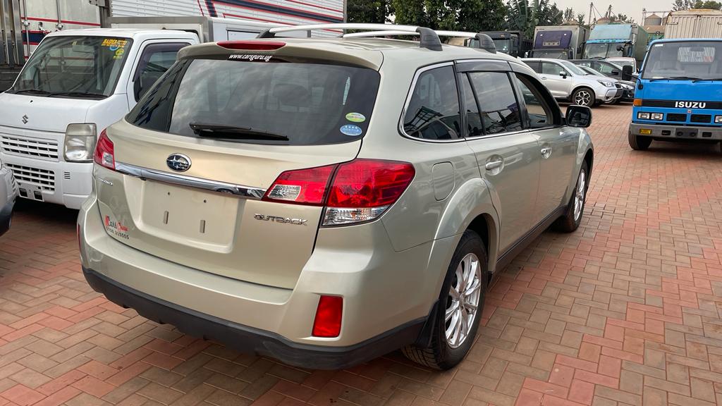 Subaru Outback 2009