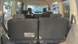 
										Toyota Voxy  2008 full									