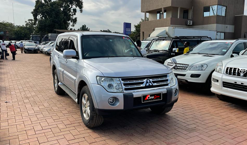 Mitsubishi Pajero 2008