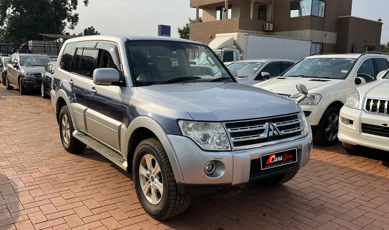 Mitsubishi Pajero 2008