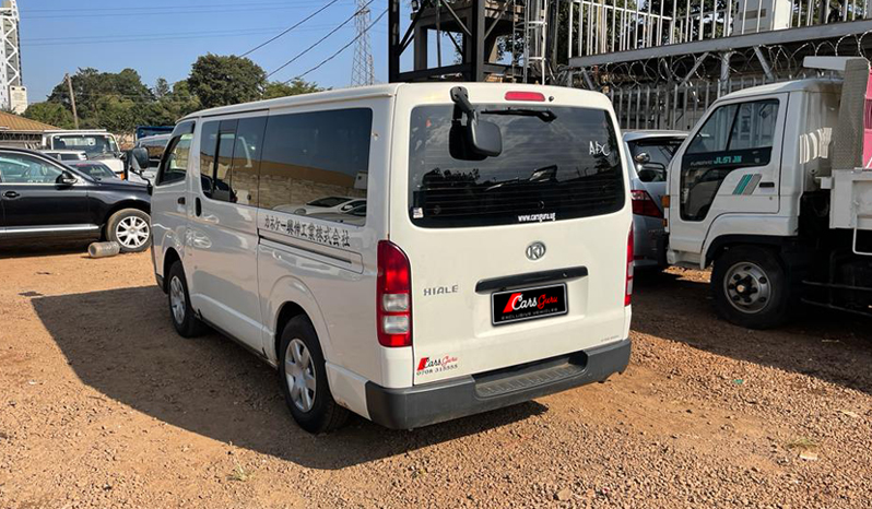 Toyota Hiace 2009