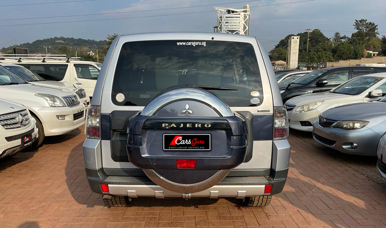 Mitsubishi Pajero 2008