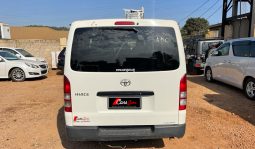 
										Toyota Hiace 2009 full									