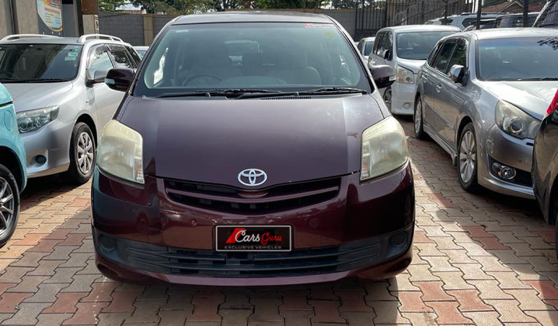 Toyota Passo Sette 2009