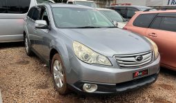 
										Subaru Outback 2009 full									