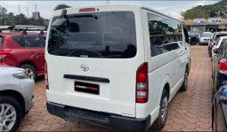 
										Toyota Hiace 2008 full									