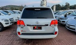 
										Toyota Land Cruiser V8 ZX 2009 full									