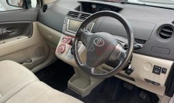 
										Toyota Passo Sette 2009 full									