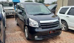 
										Toyota Noah 2009 full									