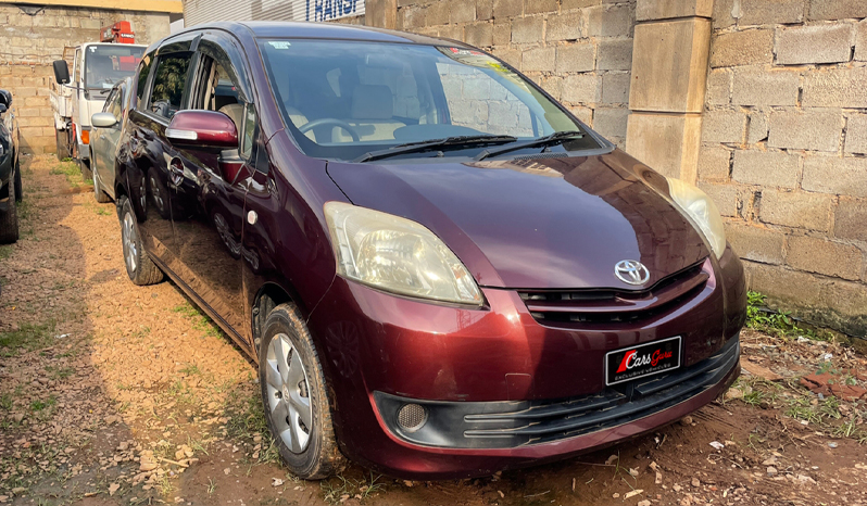 Toyota Passo Sette 2008