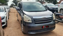 
										Toyota Noah 2009 full									