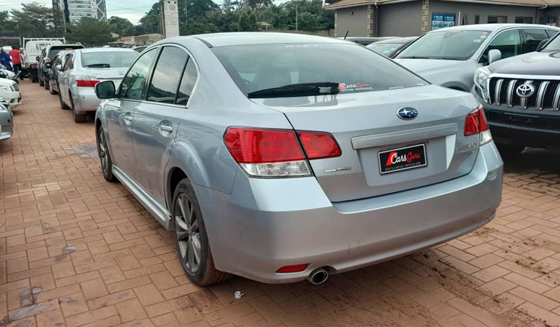 Subaru Legacy 2013